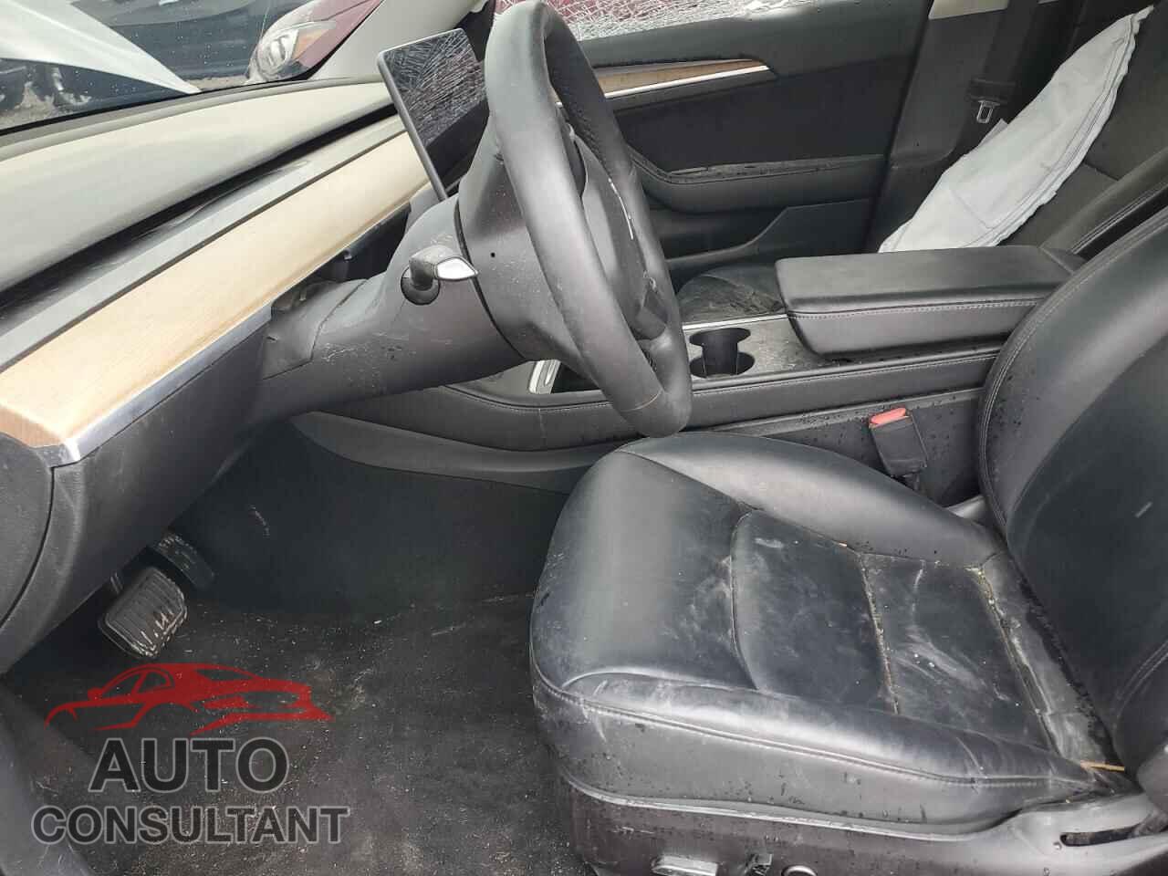 TESLA MODEL 3 2021 - 5YJ3E1EA6MF091062
