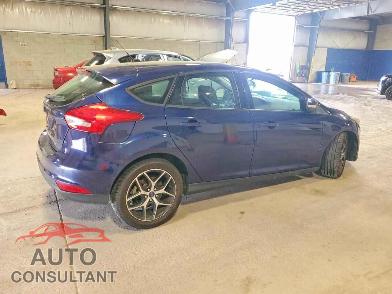 FORD FOCUS 2017 - 1FADP3M20HL220894