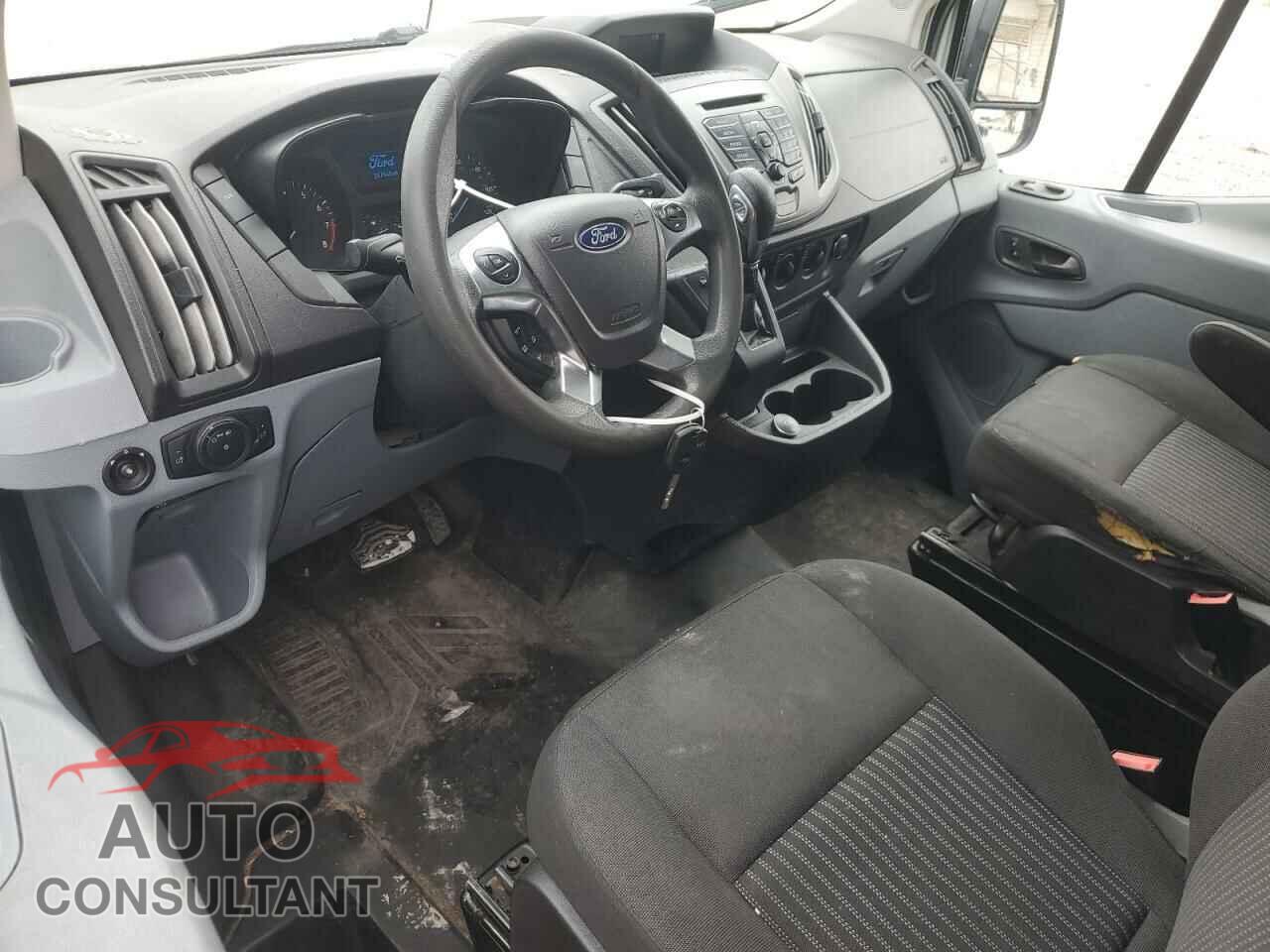 FORD TRANSIT 2019 - 1FTYR2CM5KKA14566