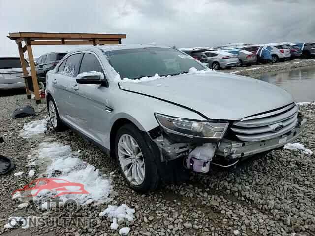 FORD TAURUS 2016 - 1FAHP2F82GG102995