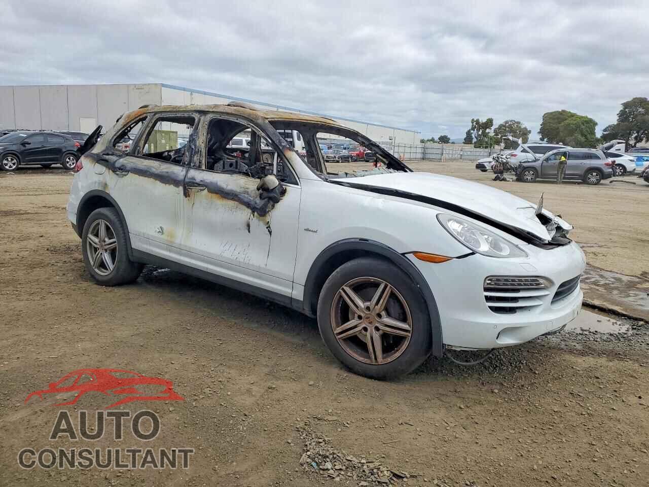PORSCHE CAYENNE 2013 - WP1AF2A20DLA36045