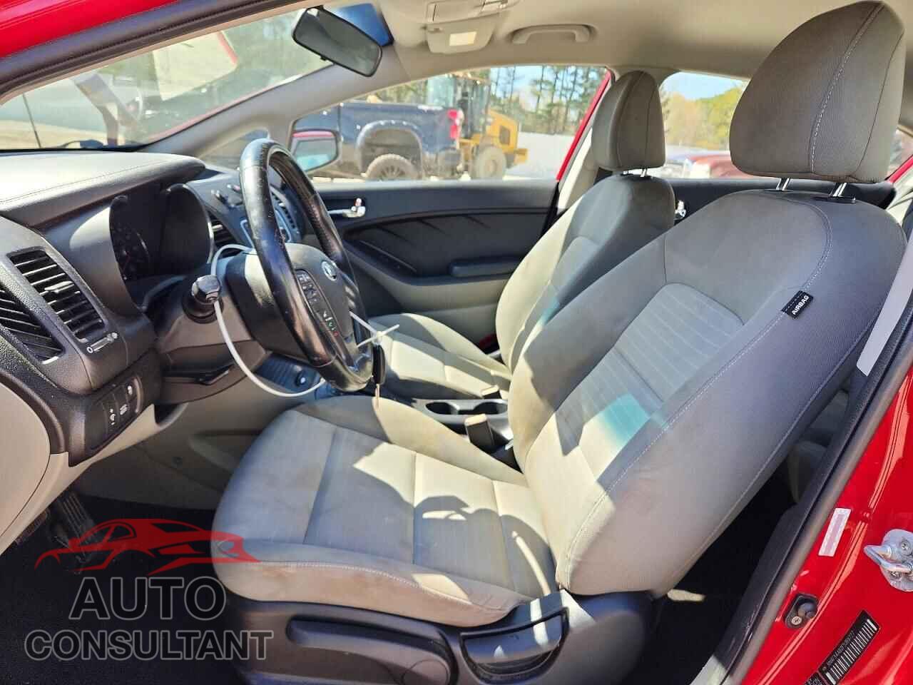 KIA FORTE 2015 - KNAFX4A82F5369727
