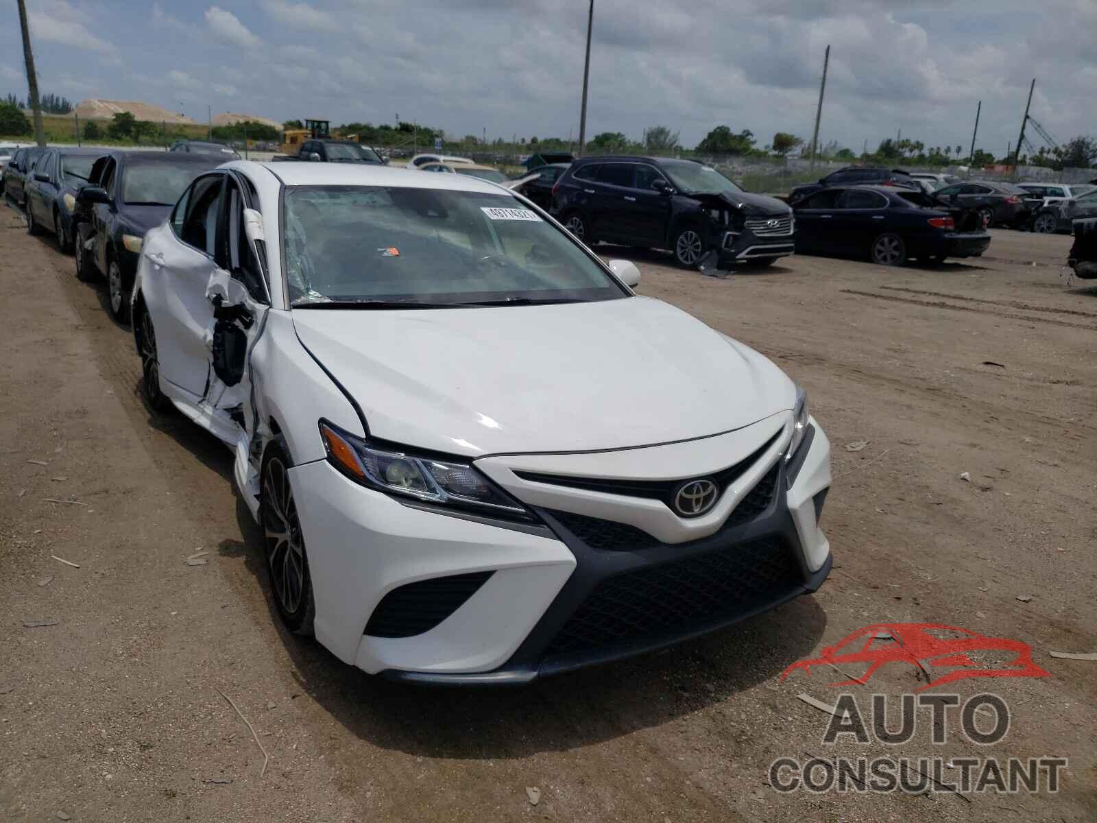 TOYOTA CAMRY 2019 - 4T1B11HK2KU720506