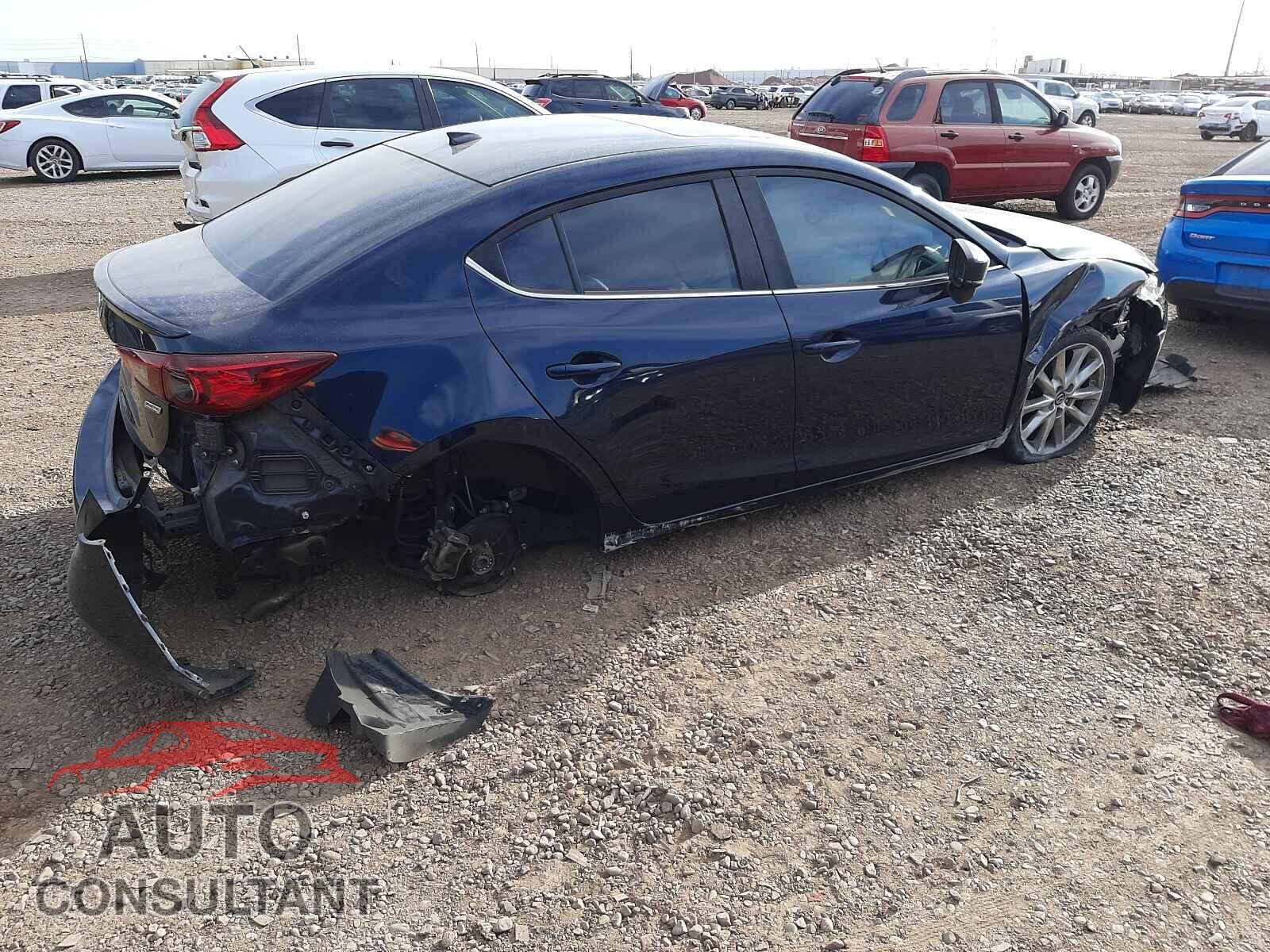 MAZDA 3 2017 - 3MZBN1W33HM144407