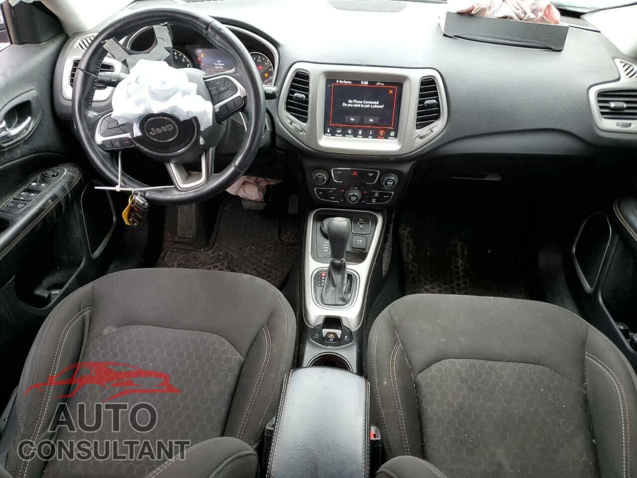 JEEP COMPASS 2020 - 3C4NJDAB2LT204722