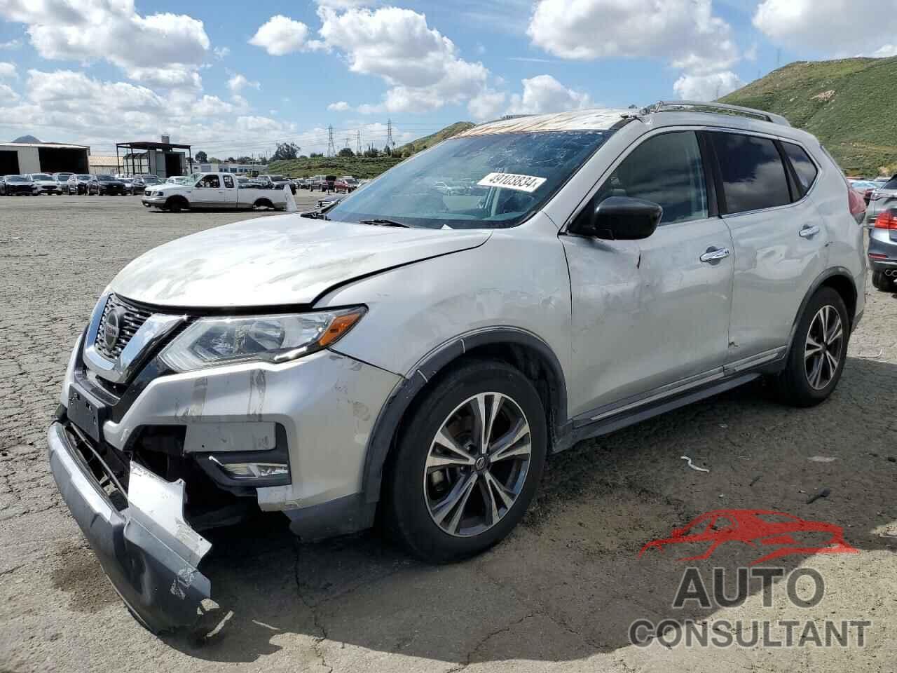 NISSAN ROGUE 2018 - 5N1AT2MTXJC801574