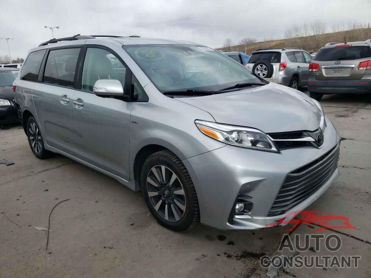 TOYOTA SIENNA 2019 - 5TDDZ3DC4KS211053