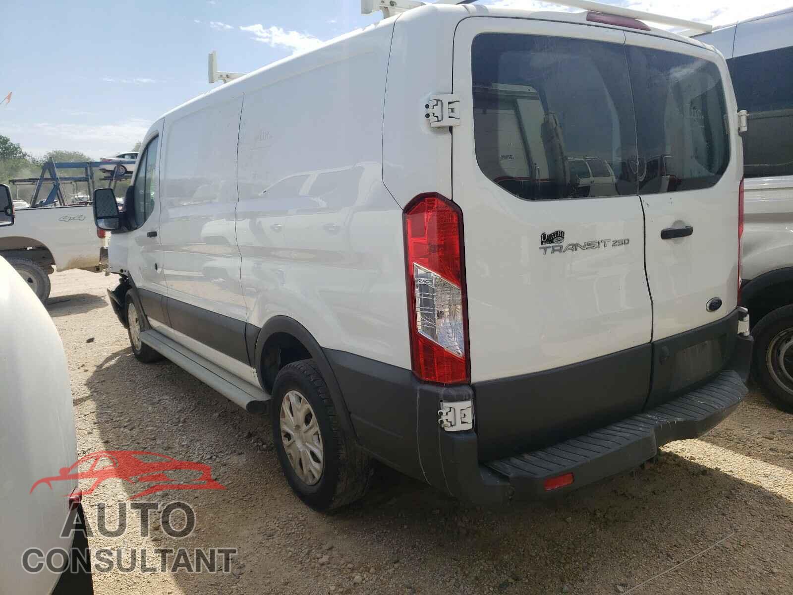 FORD TRANSIT CO 2016 - 1FTYR1ZM1GKB04578
