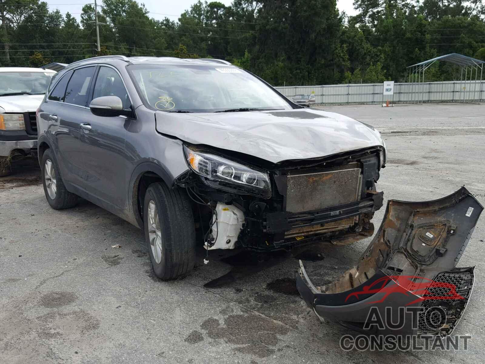KIA SORENTO LX 2017 - 5XYPG4A39HG271056