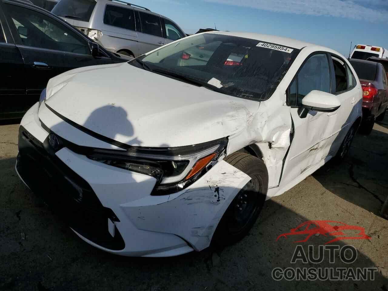 TOYOTA COROLLA 2023 - JTDBCMFEXP3021070