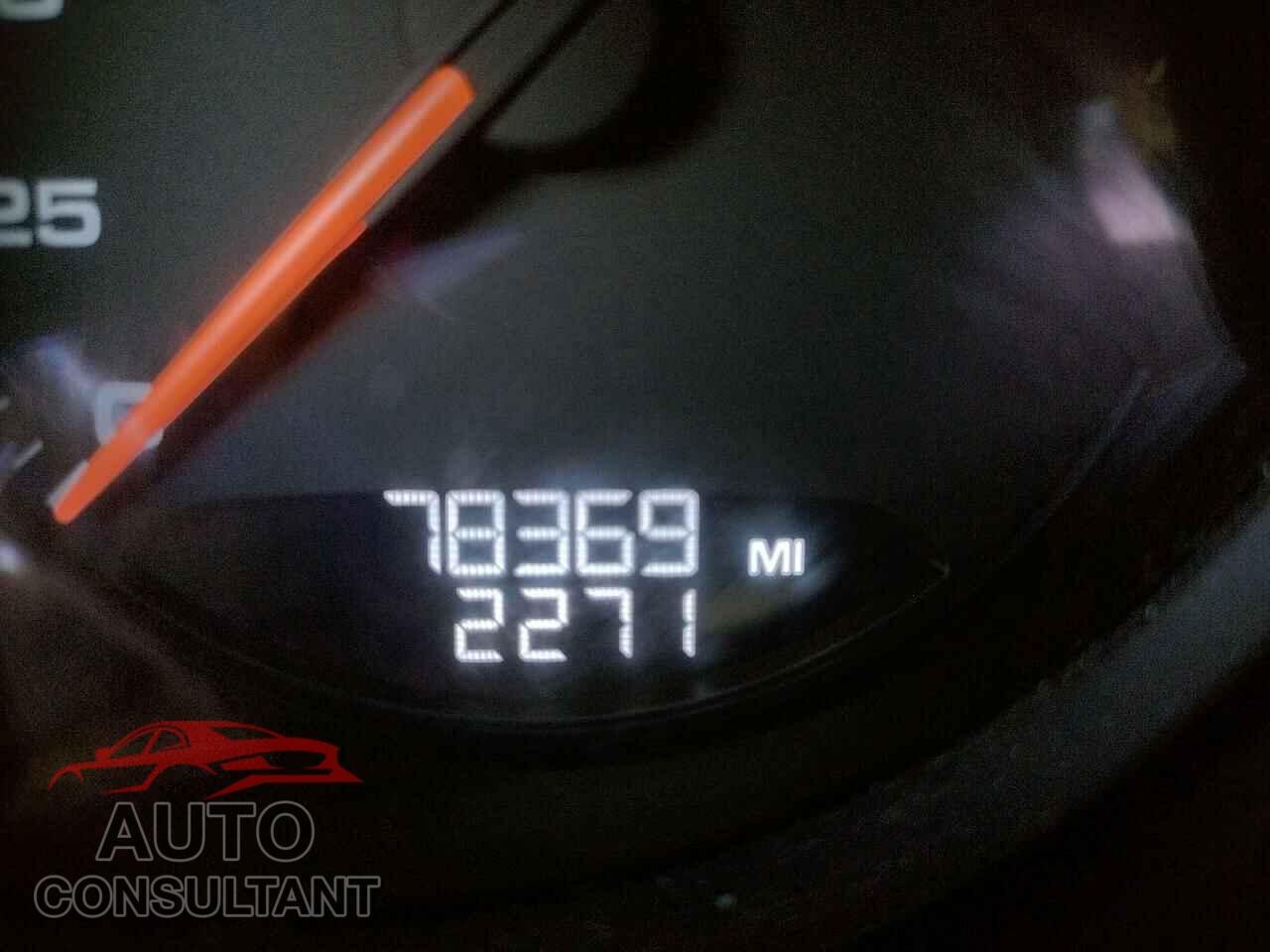 PORSCHE MACAN 2017 - WP1AA2A53HLB01677