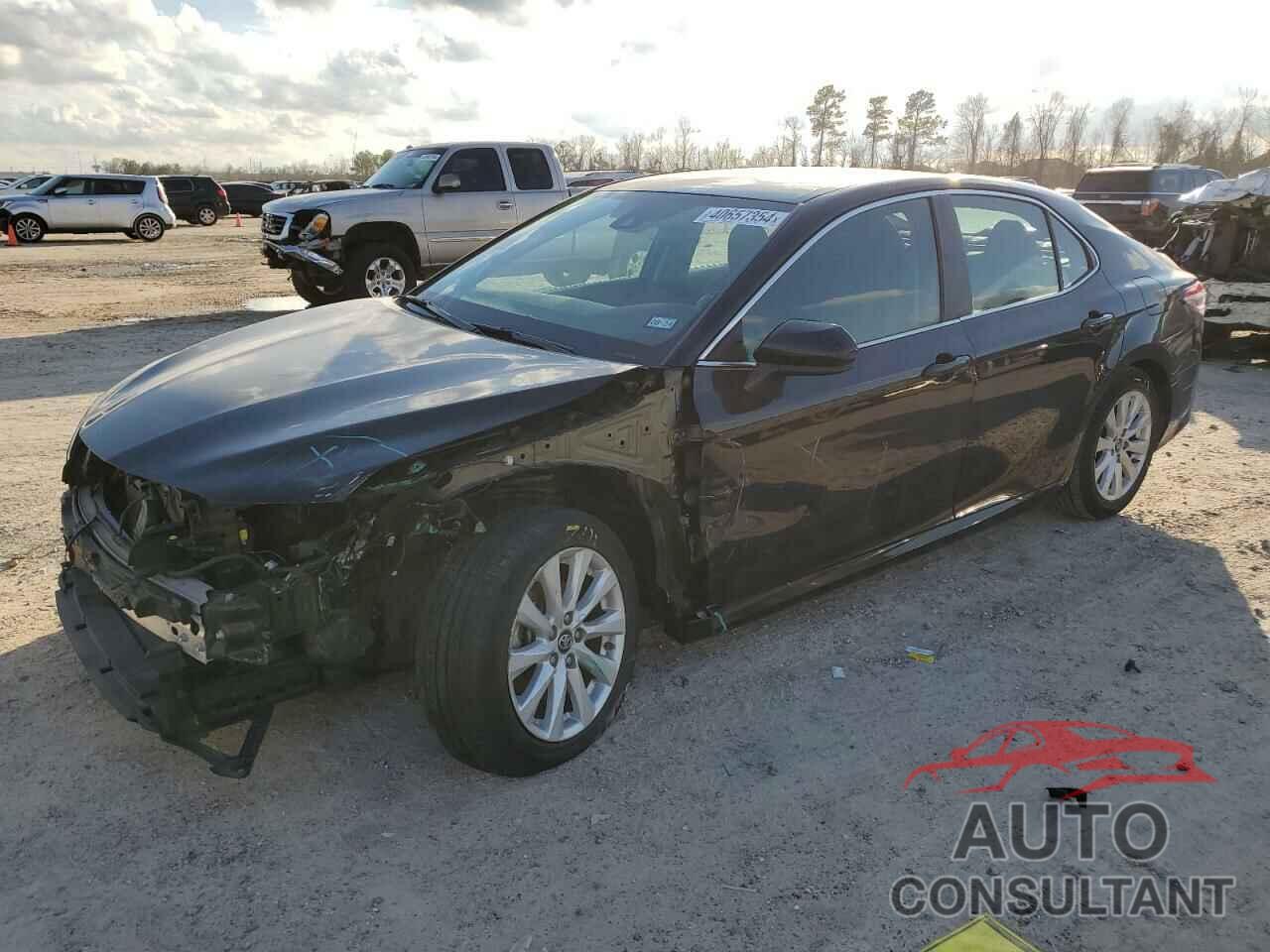 TOYOTA CAMRY 2019 - 4T1B11HK8KU704763