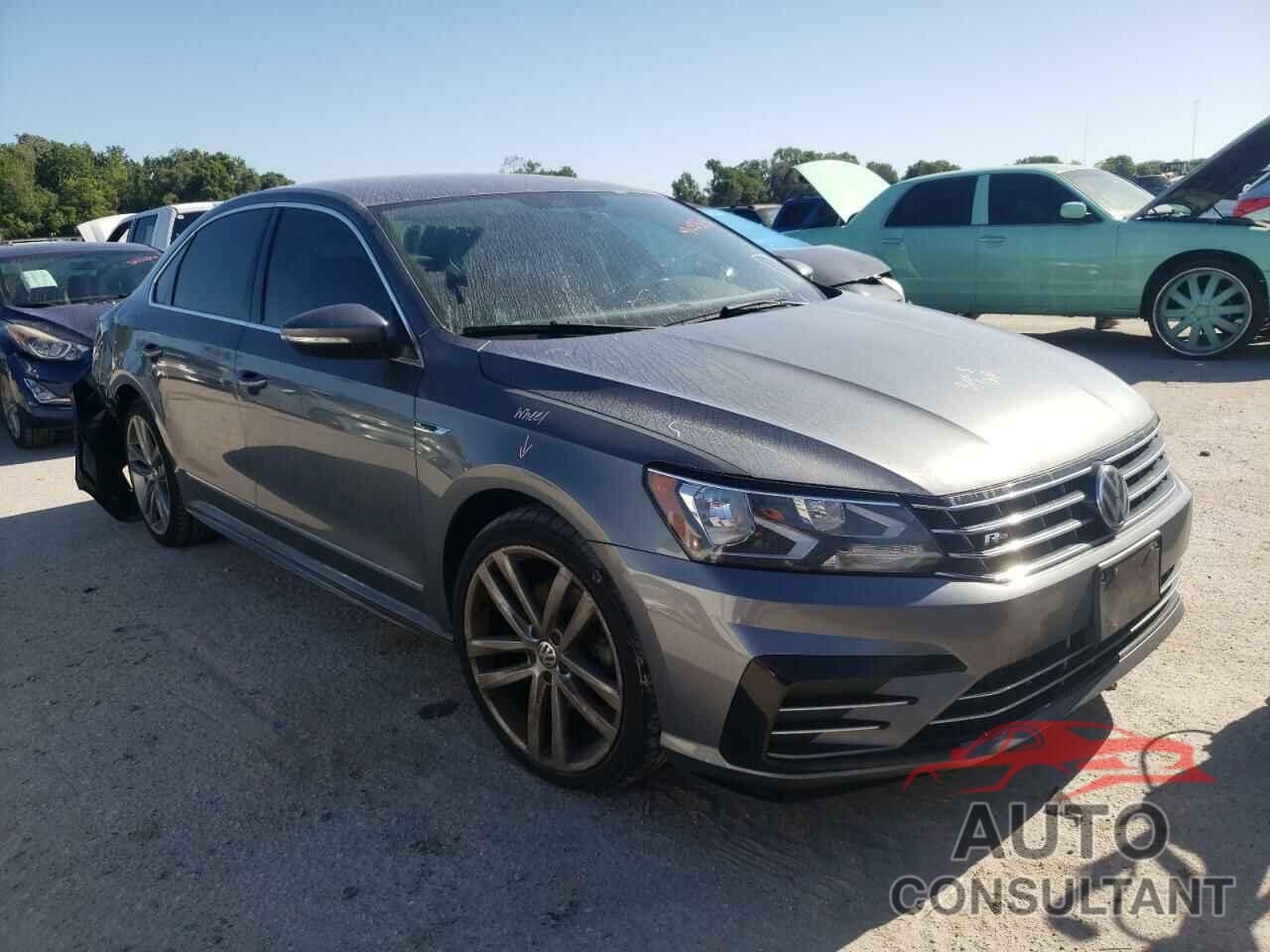 VOLKSWAGEN PASSAT 2017 - 1VWDT7A35HC084155