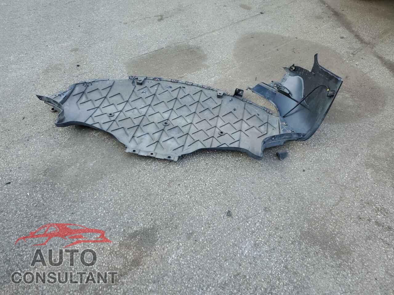 TESLA MODEL 3 2018 - 5YJ3E1EA7JF019038