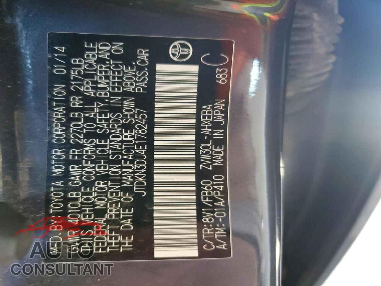 TOYOTA PRIUS 2014 - JTDKN3DU4E1782457