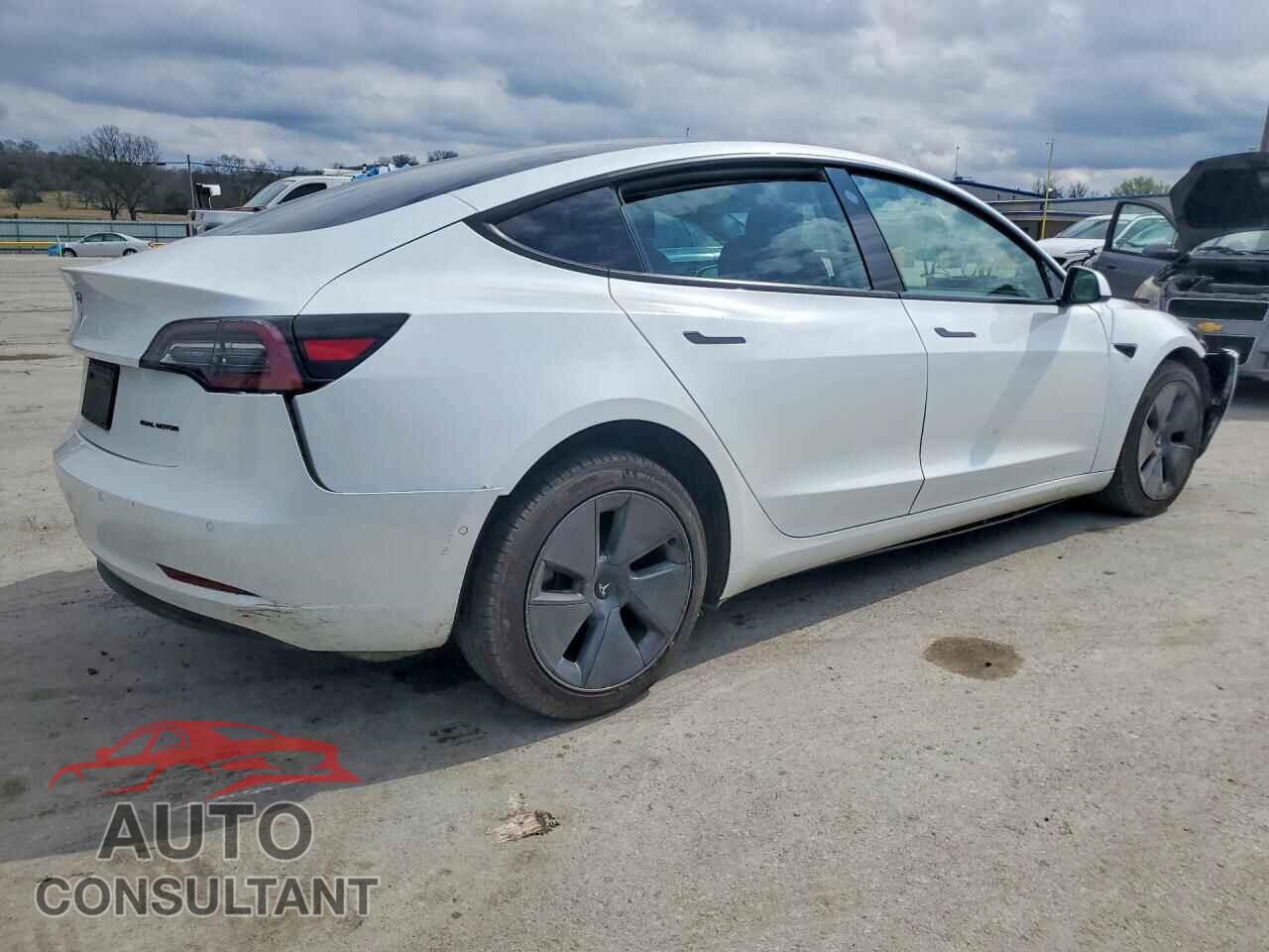 TESLA MODEL 3 2021 - 5YJ3E1EB4MF872851
