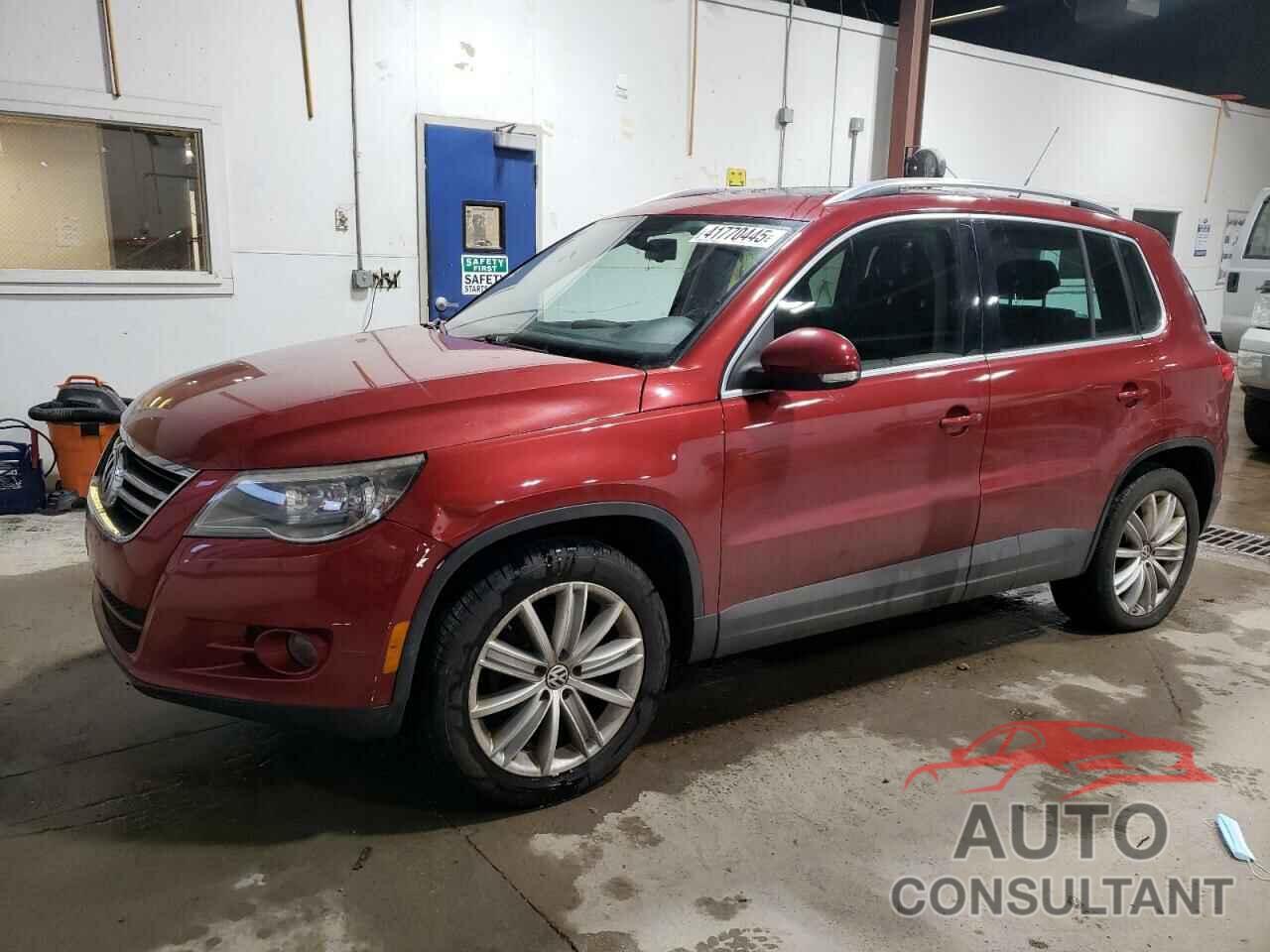 VOLKSWAGEN TIGUAN 2009 - WVGBV75N79W526249