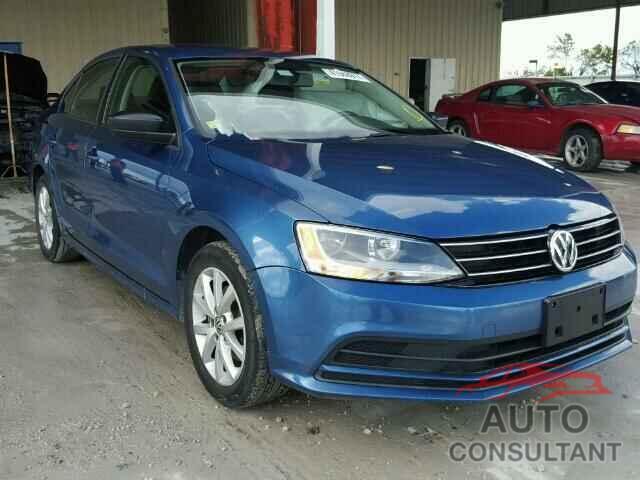 VOLKSWAGEN JETTA 2015 - 3VWD17AJ4FM355917