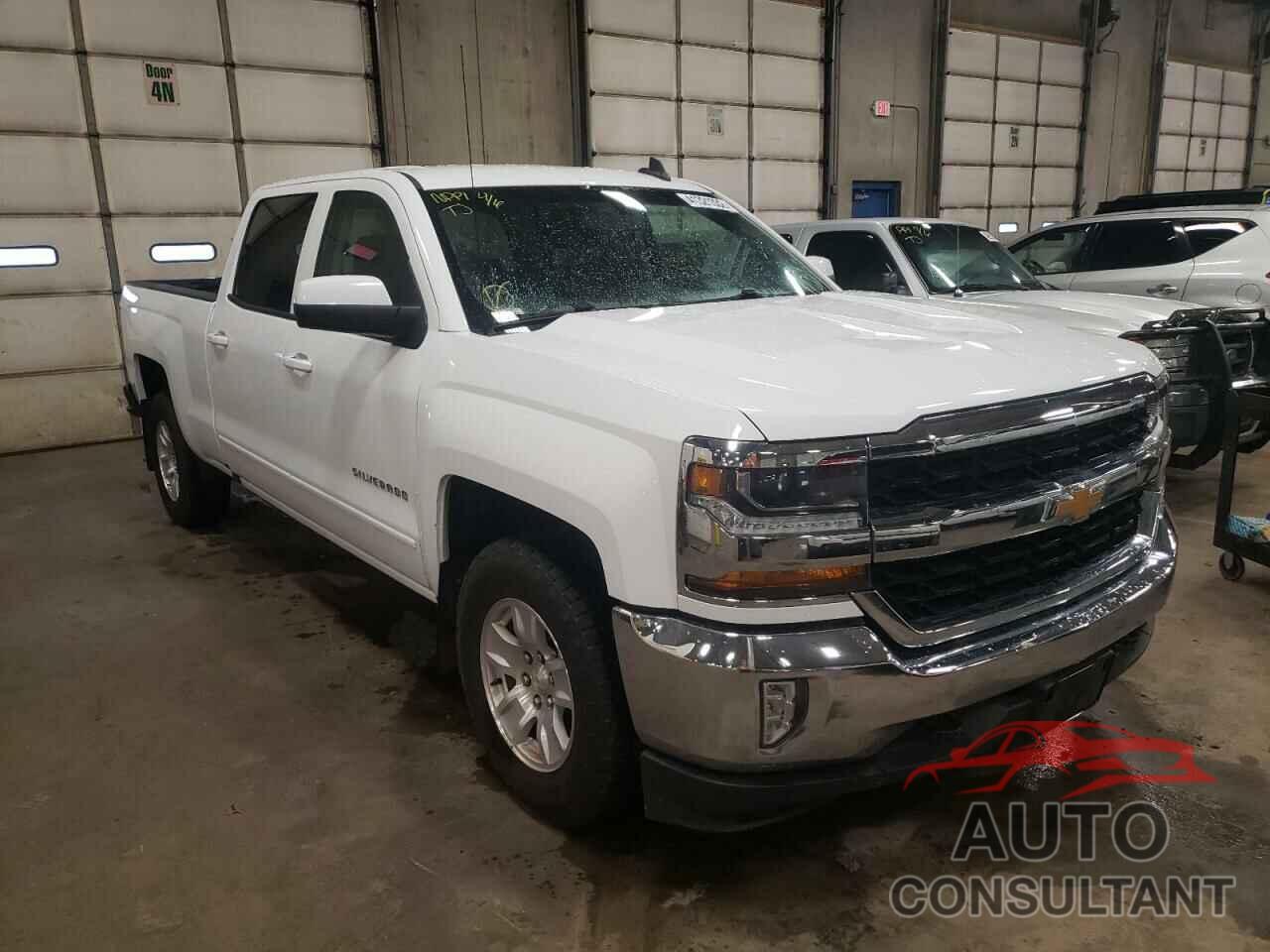 CHEVROLET SILVERADO 2018 - 1GCUKREC1JF175164