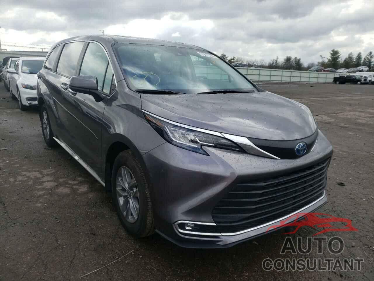 TOYOTA SIENNA 2022 - 5TDYRKEC3NS089753