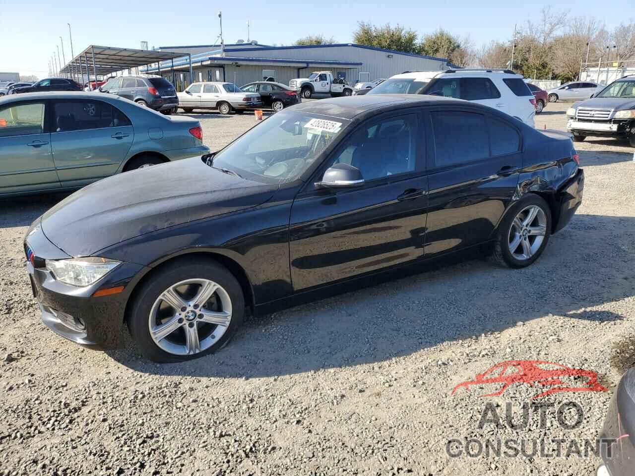 BMW 3 SERIES 2013 - WBA3A5C5XDF352162