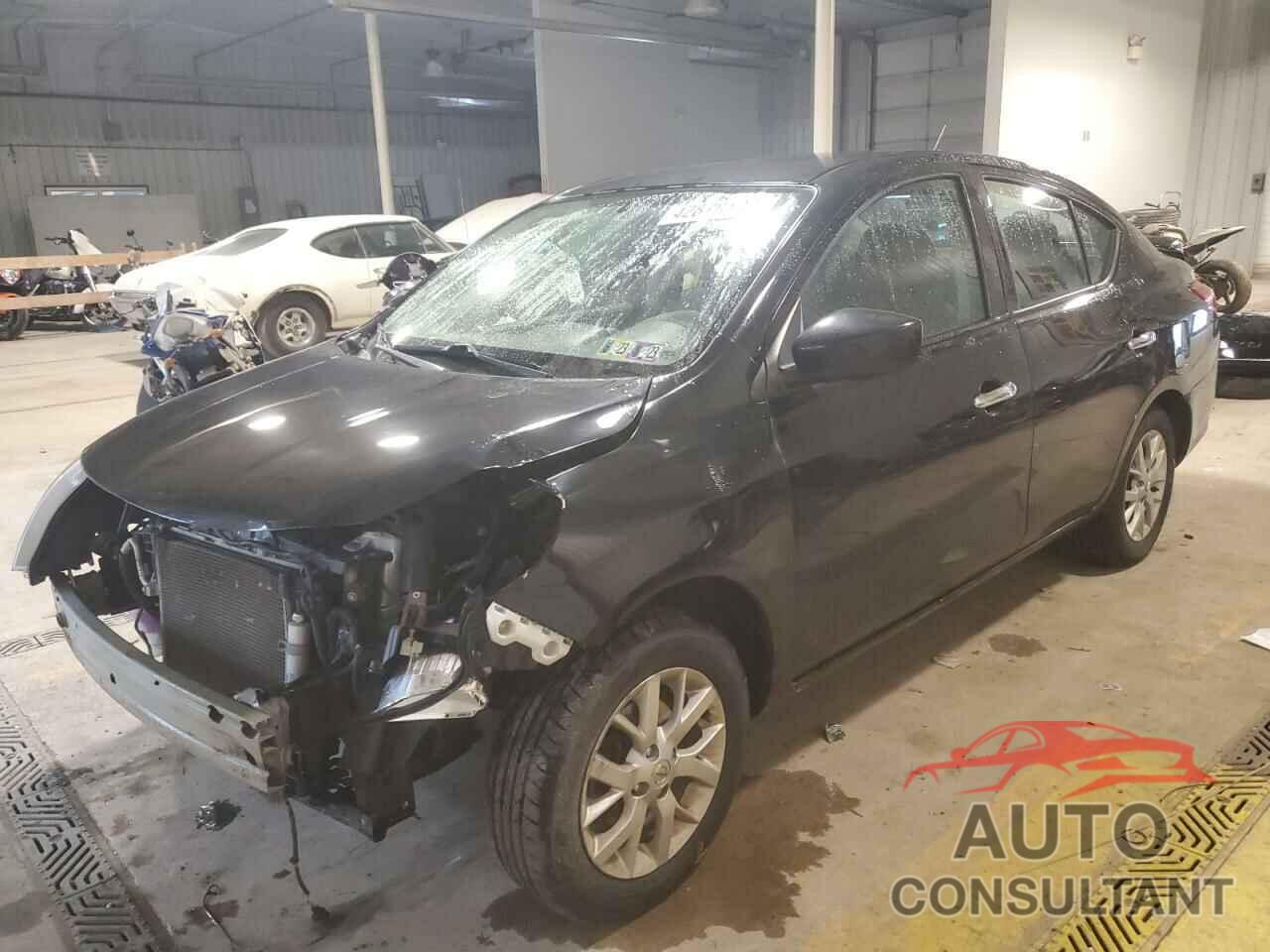 NISSAN VERSA 2018 - 3N1CN7AP1JL871807