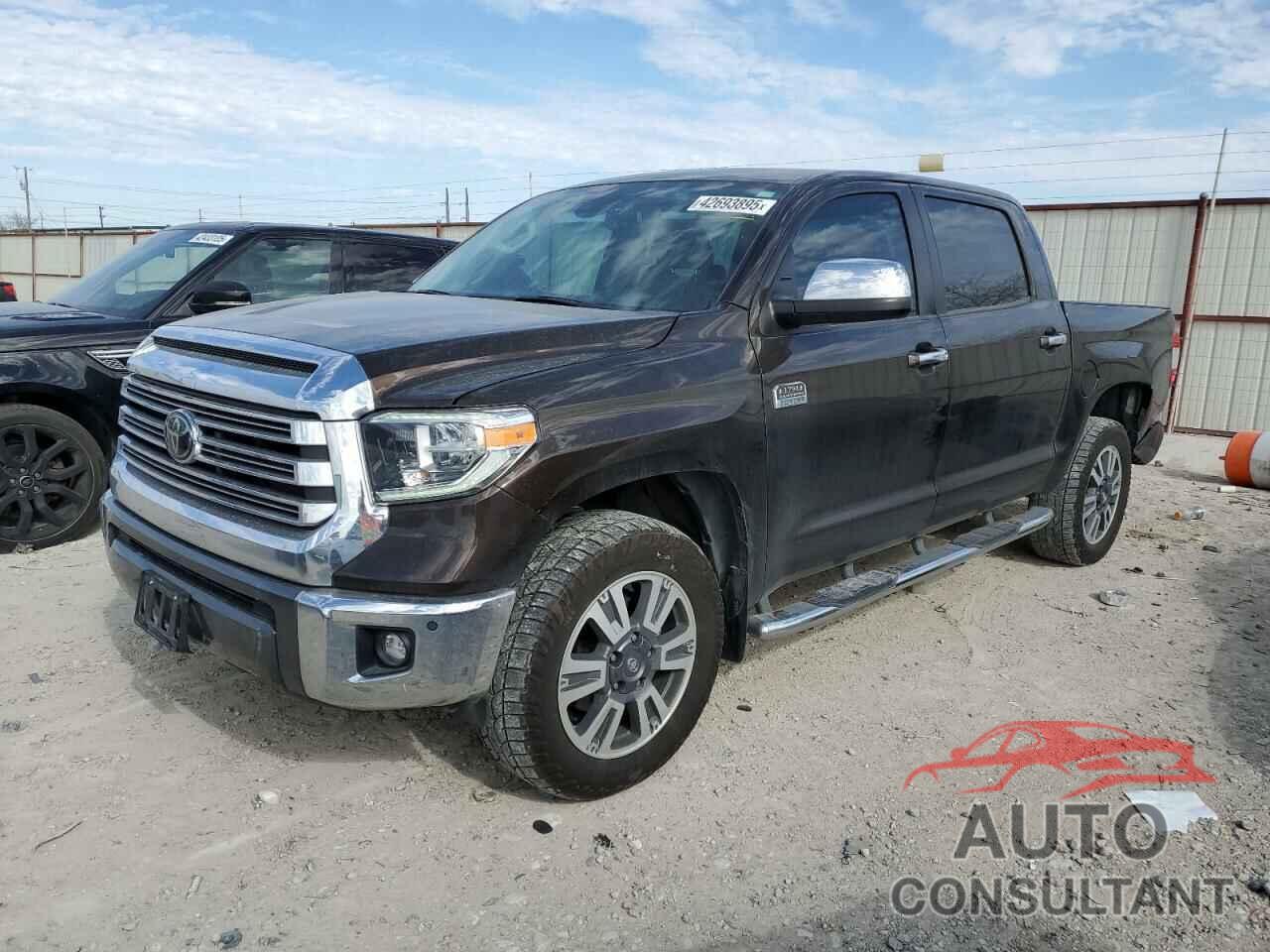 TOYOTA TUNDRA 2021 - 5TFAY5F12MX004879