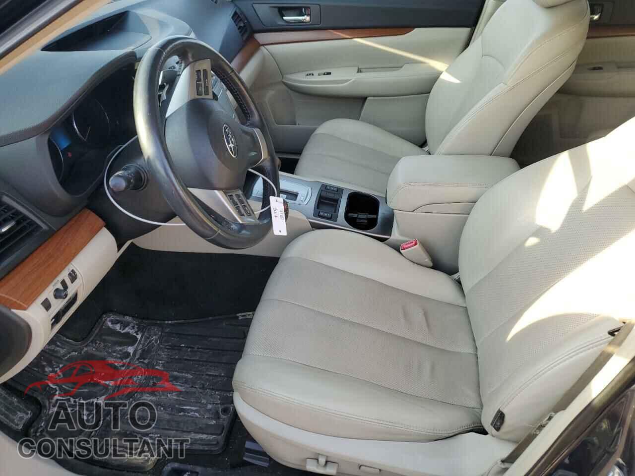 SUBARU OUTBACK 2014 - 4S4BRBLC2E3257646