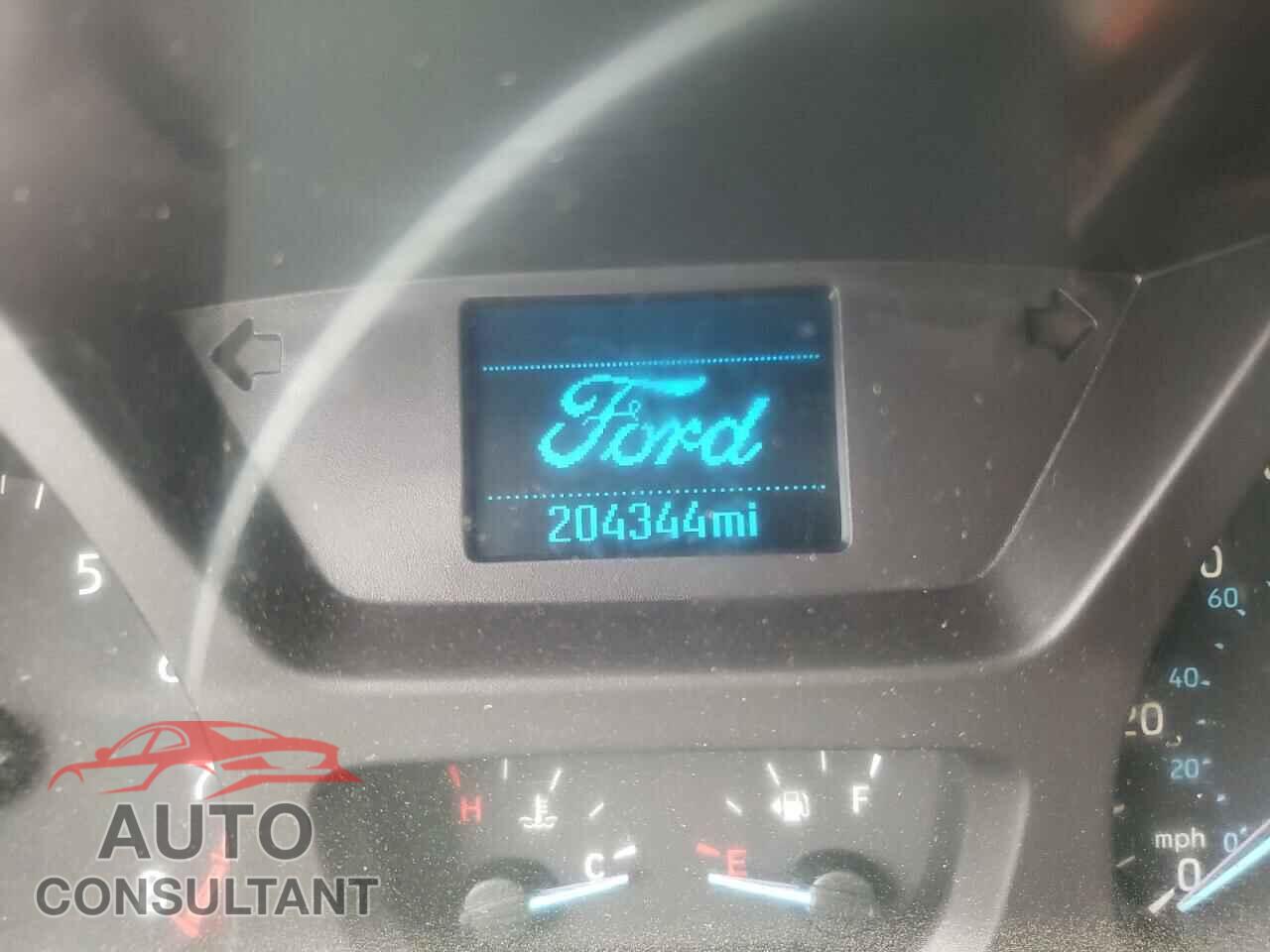 FORD TRANSIT CO 2017 - 1FTYR1YMXHKB10916