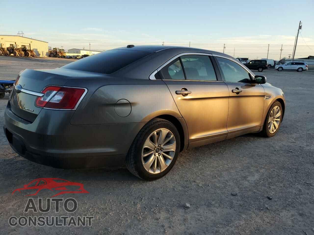 FORD TAURUS 2012 - 1FAHP2FW7CG121390