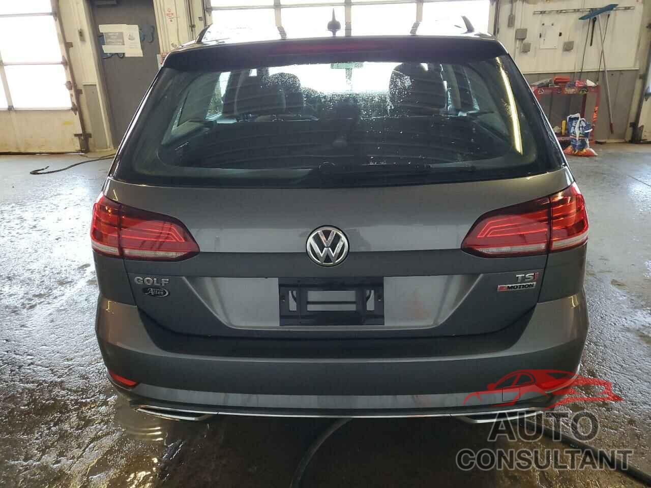 VOLKSWAGEN GOLF 2018 - 3VW117AU1JM752863