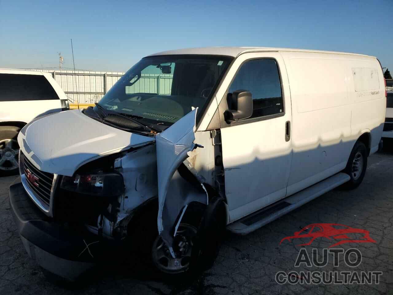 CHEVROLET EXPRESS 2018 - 1GCWGAFGXJ1903929
