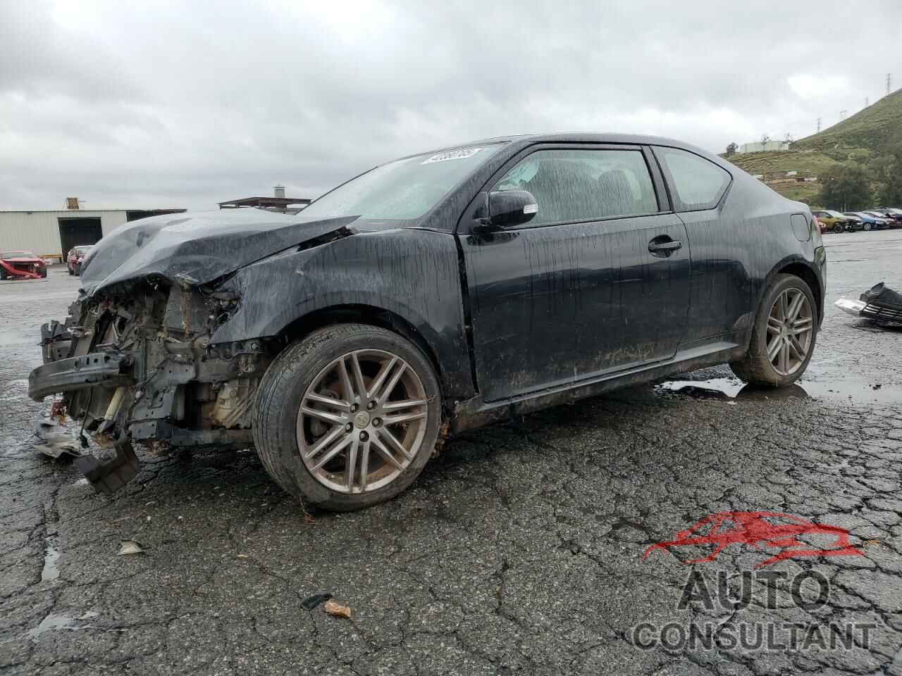 TOYOTA SCION 2011 - JTKJF5C74B3016205