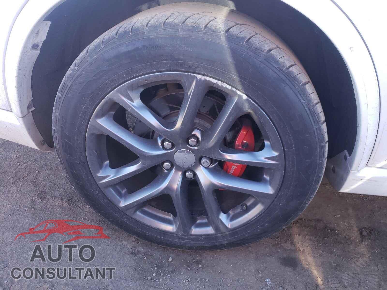 DODGE DURANGO 2019 - 1C4SDJGJ5KC683607