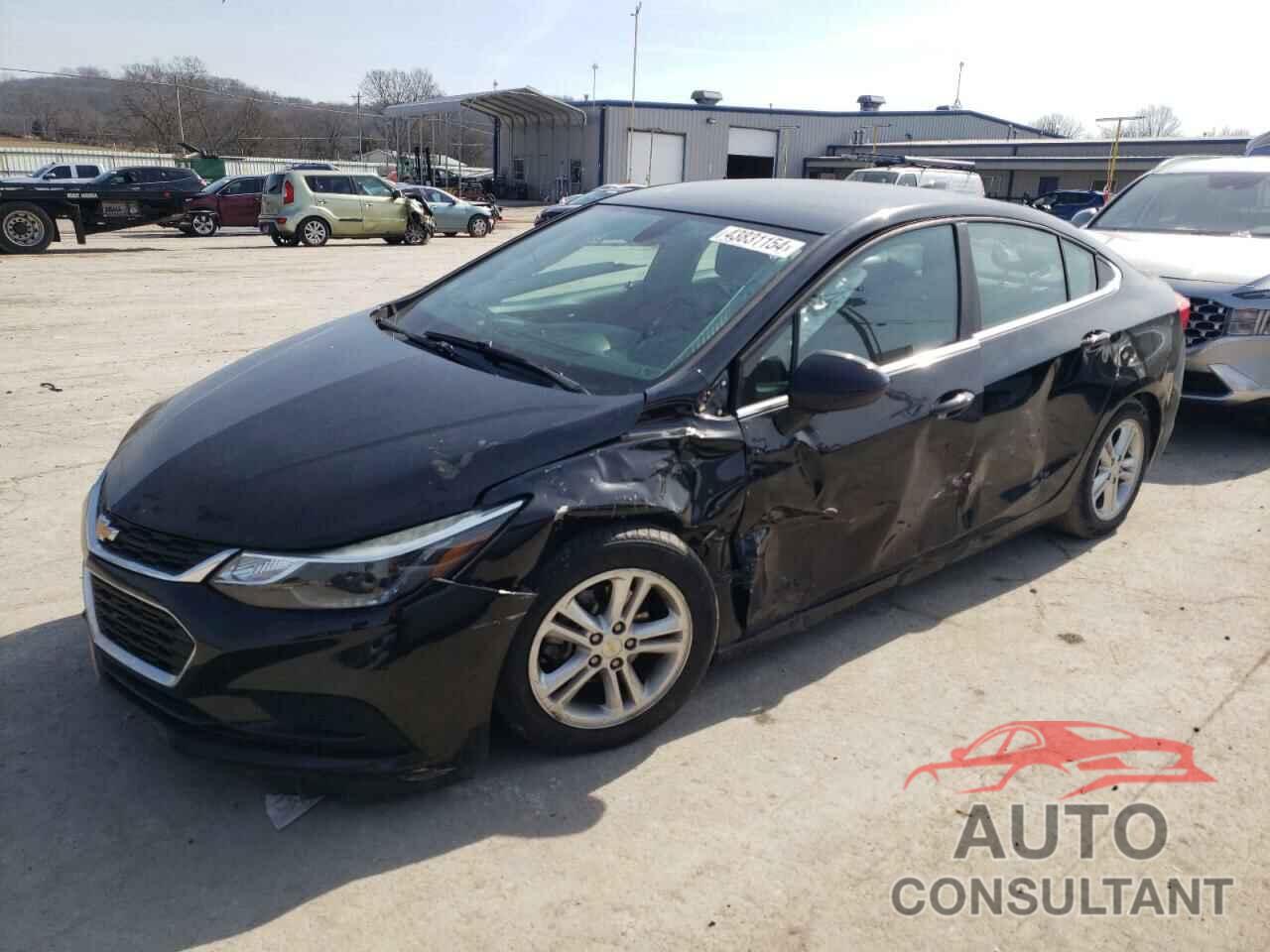 CHEVROLET CRUZE 2017 - 1G1BE5SM8H7136623