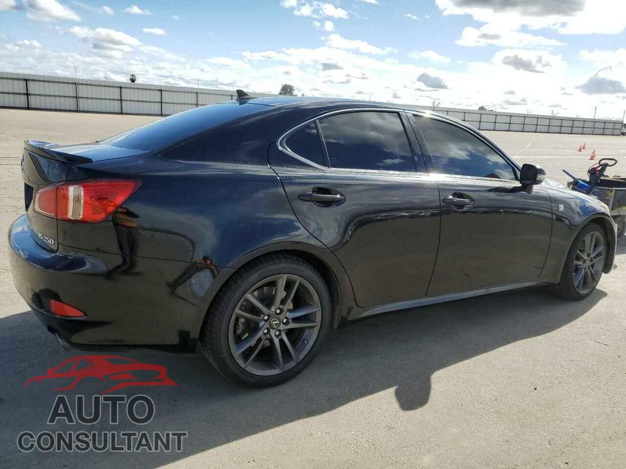 LEXUS IS 2011 - JTHBF5C23B5156538