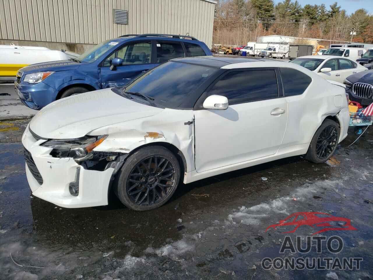 TOYOTA SCION 2015 - JTKJF5C79FJ008070