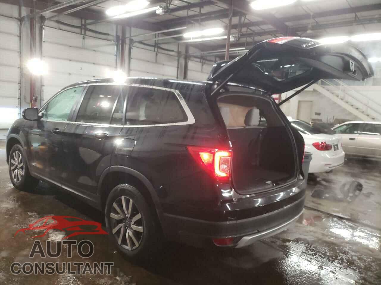 HONDA PILOT 2019 - 5FNYF6H49KB095559