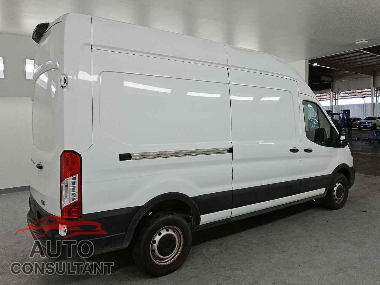 FORD TRANSIT 2023 - 1FTBR1X8XPKB01724