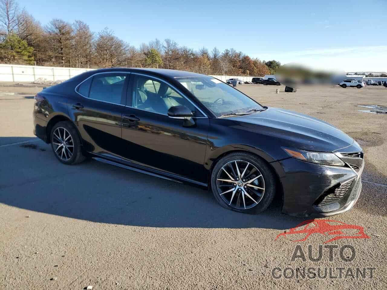 TOYOTA CAMRY 2022 - 4T1G11AK3NU689142