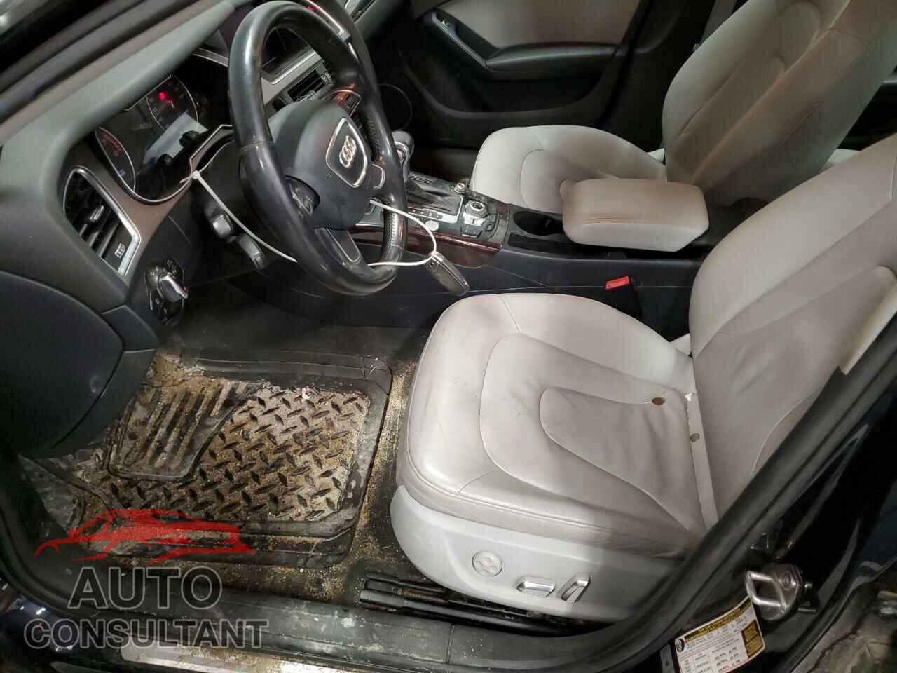 AUDI A4 2013 - WAUFFAFL0DN047180