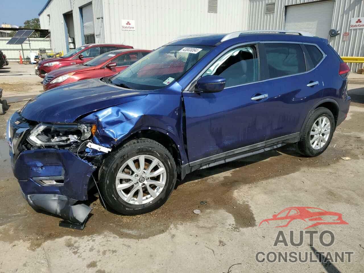 NISSAN ROGUE 2017 - 5N1AT2MT4HC859111