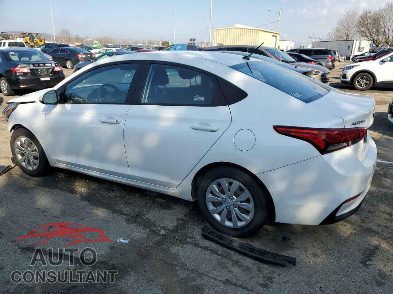 HYUNDAI ACCENT 2018 - 3KPC24A37JE007334