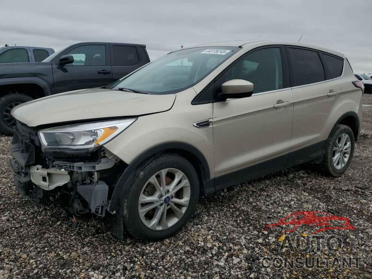 FORD ESCAPE 2017 - 1FMCU0GD3HUE94056