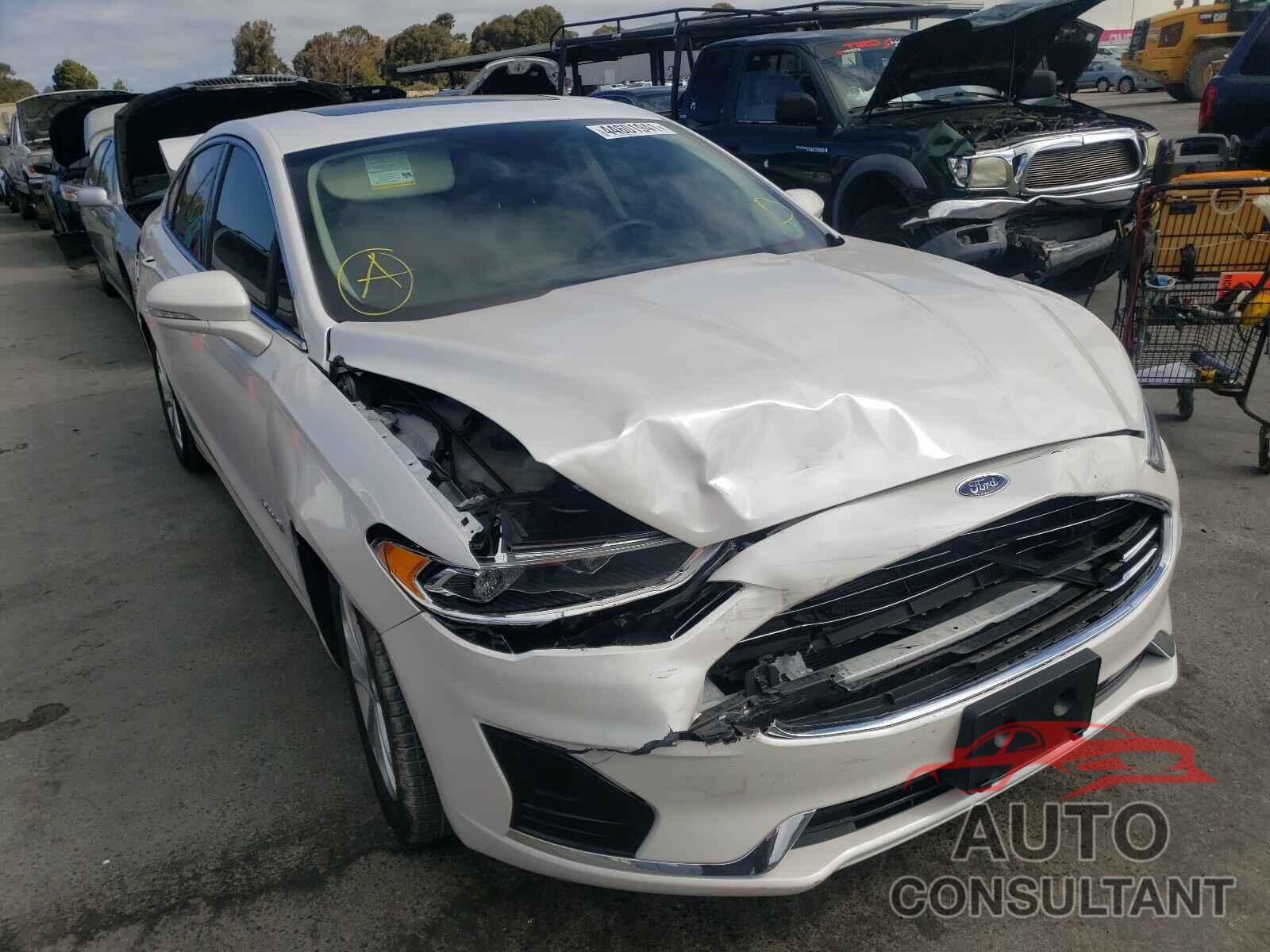 FORD FUSION 2019 - 3FA6P0MU0KR242363