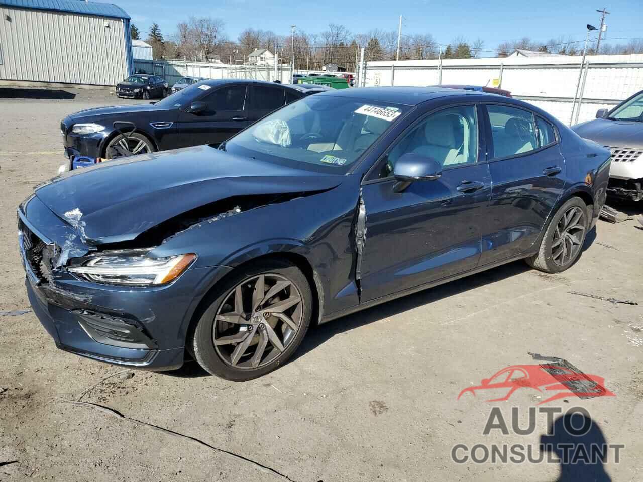 VOLVO S60 2019 - 7JRA22TK4KG017631