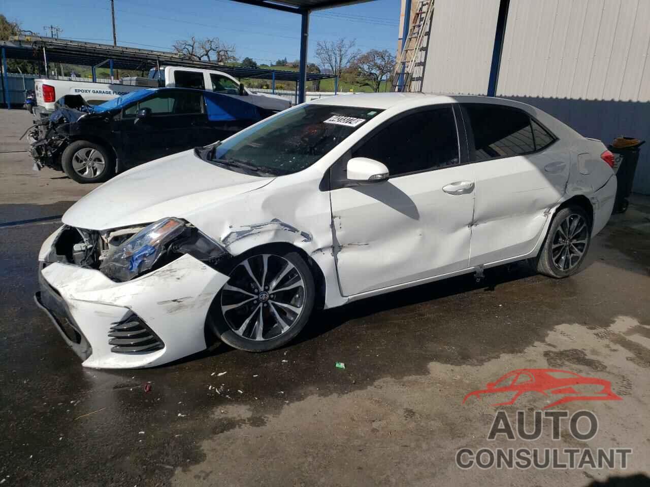 TOYOTA COROLLA 2017 - 5YFBURHEXHP587326