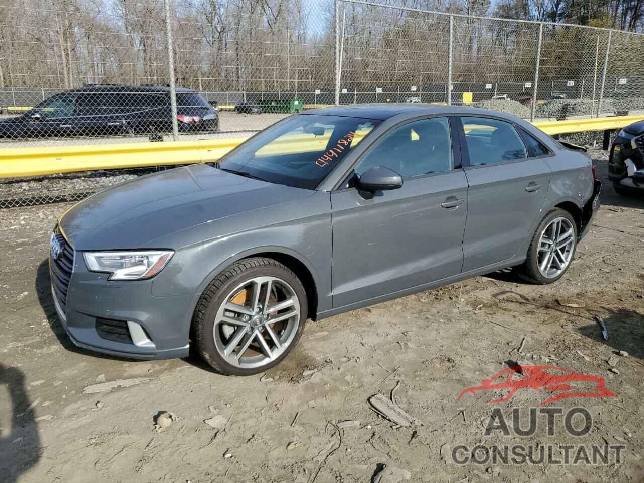 AUDI A3 2018 - WAUB8GFF7J1085885