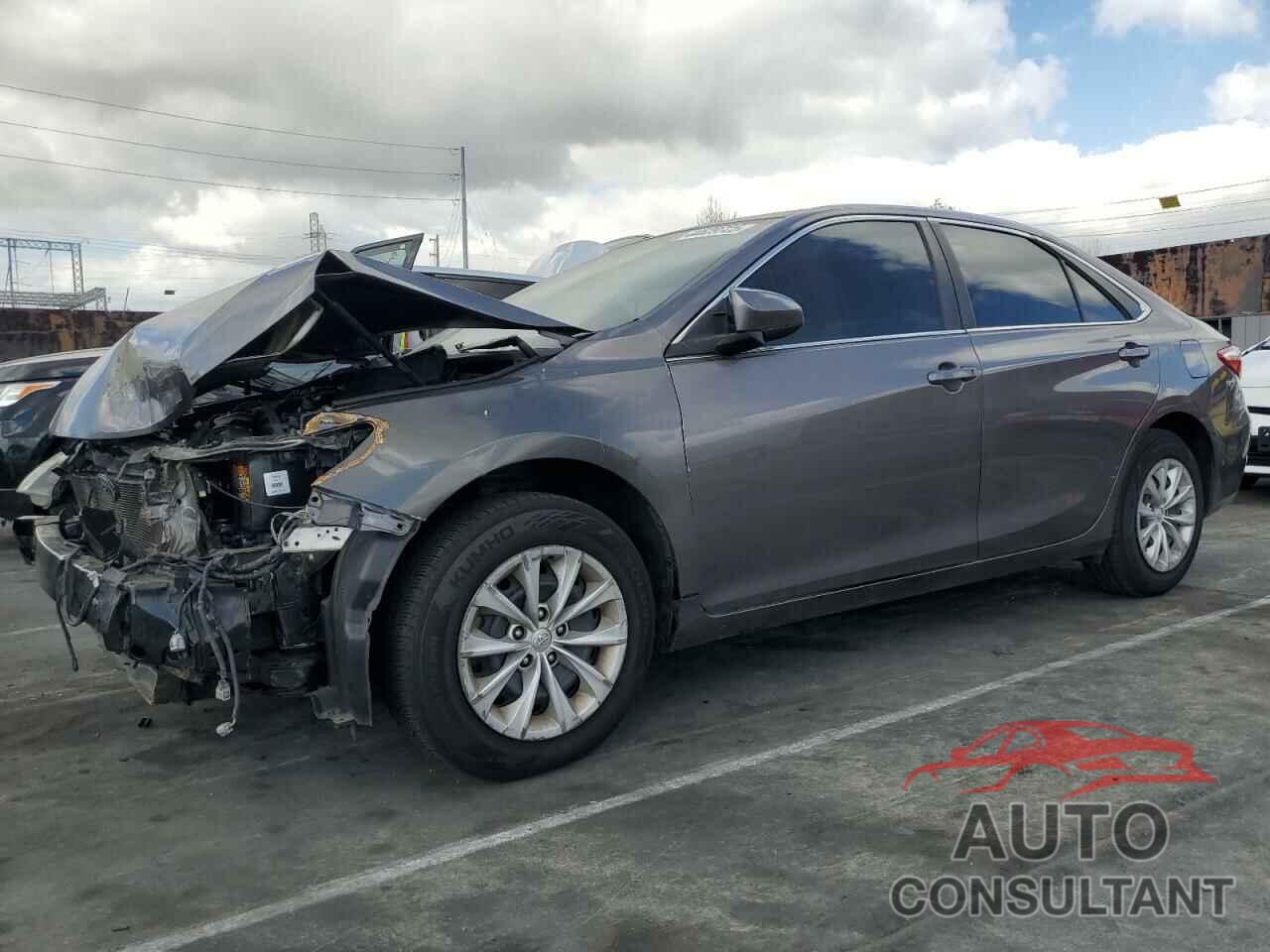 TOYOTA CAMRY 2016 - 4T4BF1FK4GR540221