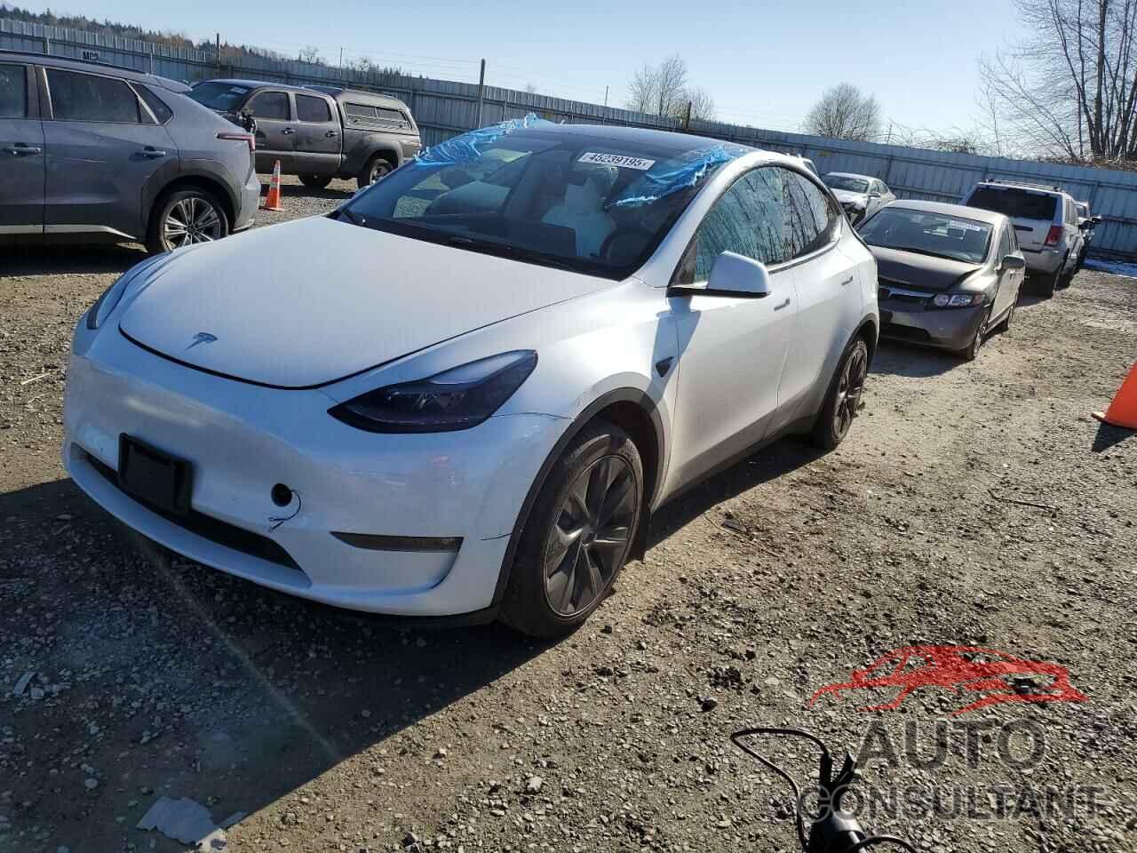 TESLA MODEL Y 2023 - 7SAYGAEE2PF826842